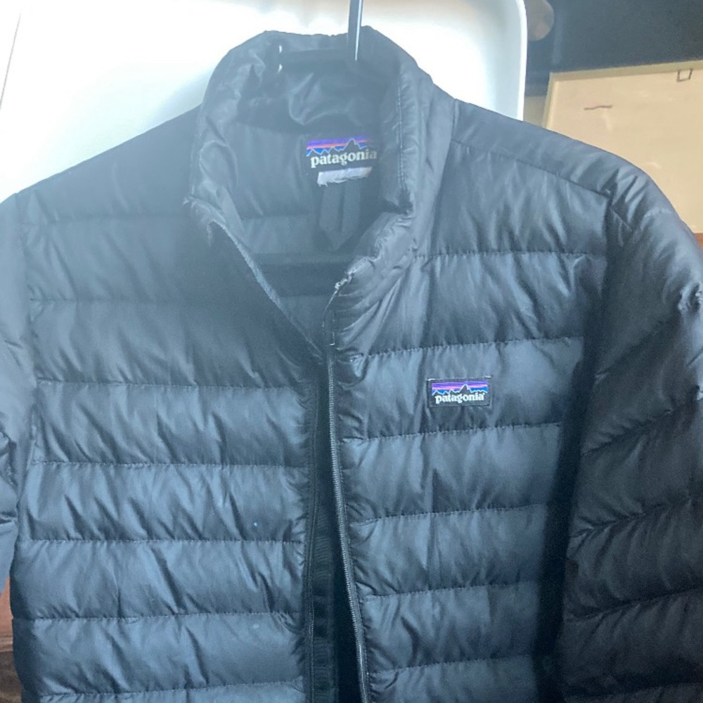 Patagonia mens xs black puffer